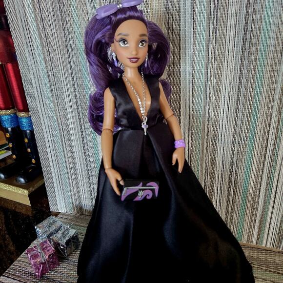 Ooak Disney ily forever Yasmin doll barbie siye in tailored satin gown - Picture 2 of 12